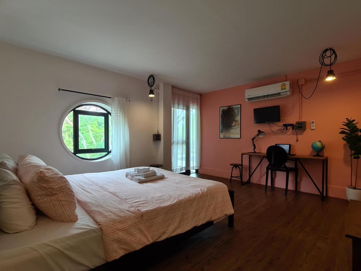 Hand Hotel Bang Saen Ngoại thất bức ảnh