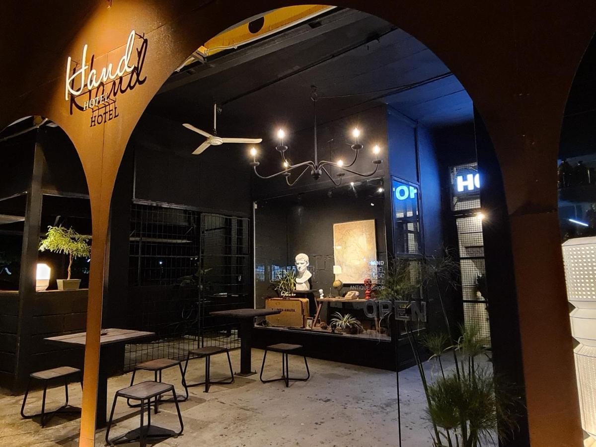Hand Hotel Bang Saen Ngoại thất bức ảnh