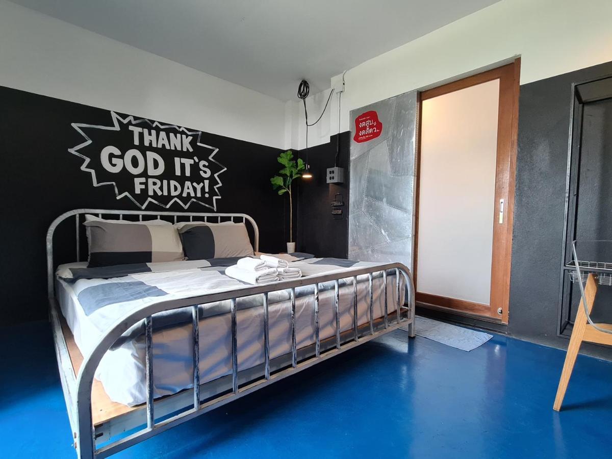 Hand Hotel Bang Saen Ngoại thất bức ảnh