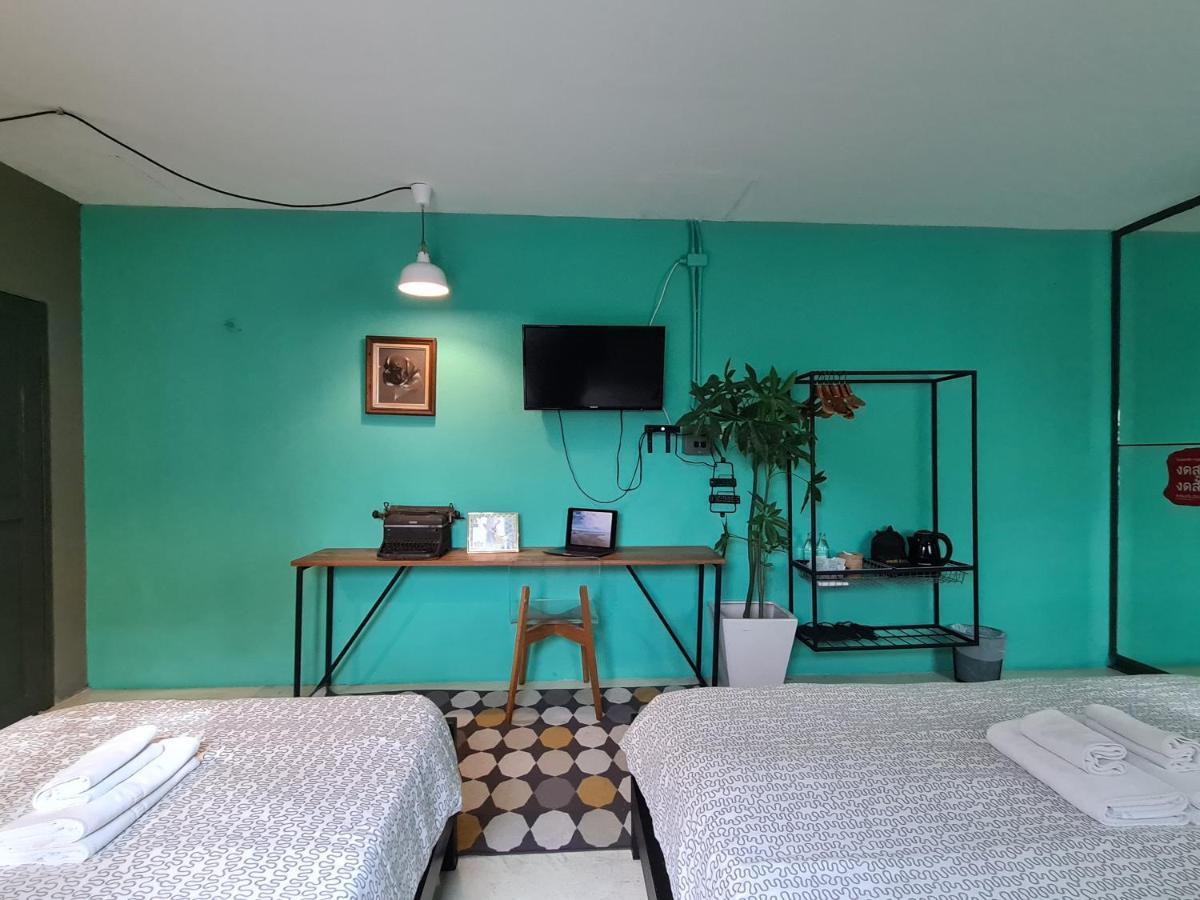 Hand Hotel Bang Saen Ngoại thất bức ảnh