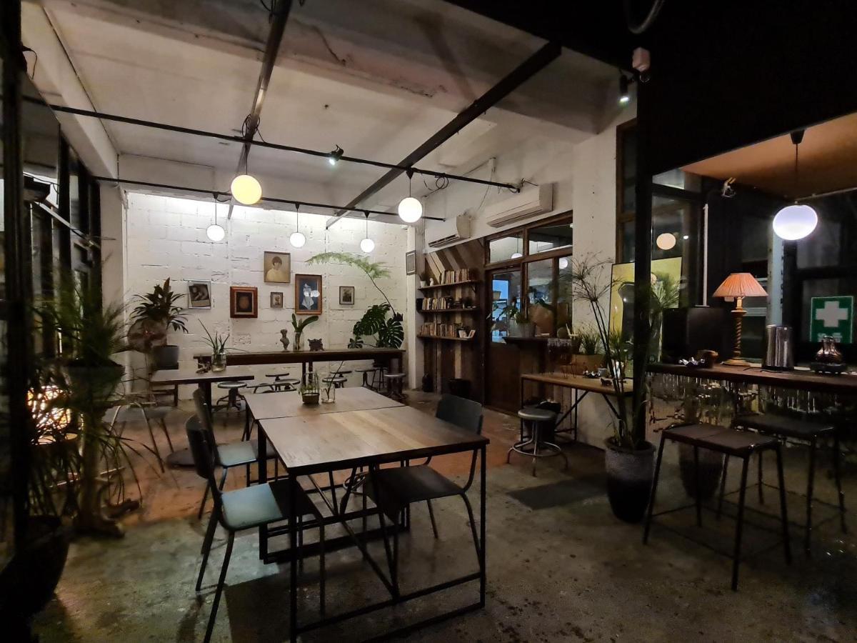 Hand Hotel Bang Saen Ngoại thất bức ảnh