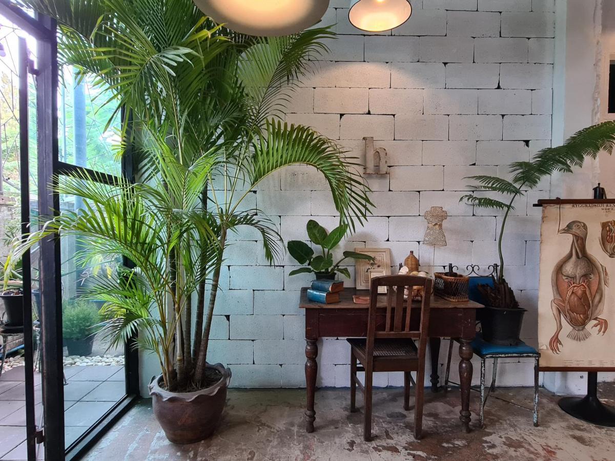 Hand Hotel Bang Saen Ngoại thất bức ảnh