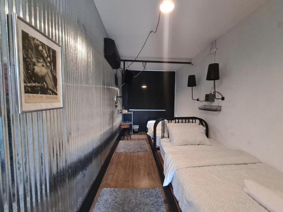 Hand Hotel Bang Saen Ngoại thất bức ảnh